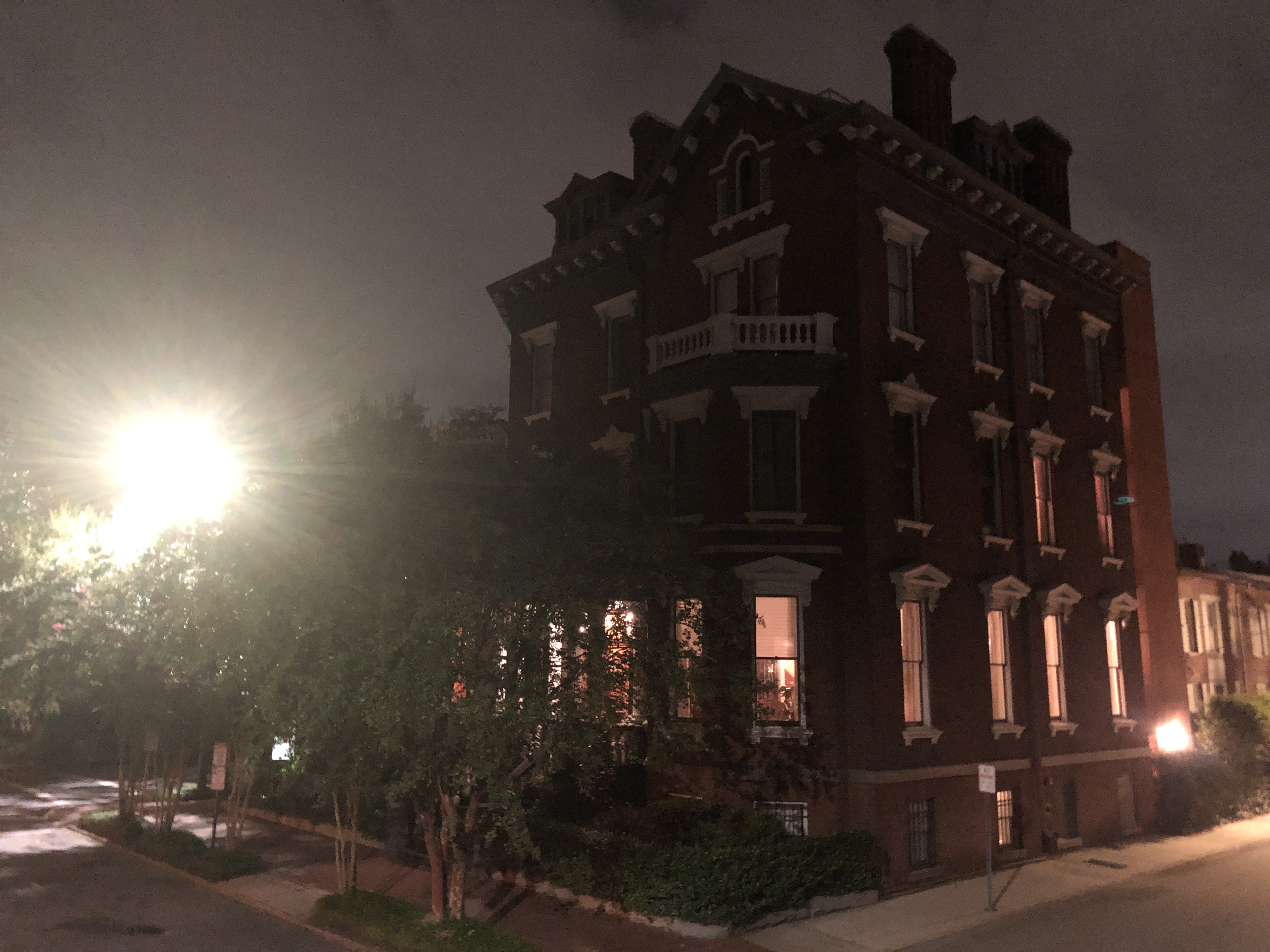 Kehoe House Inn - #1 Ghost Tour